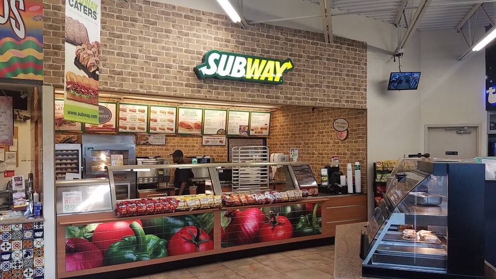 Subway Restaurants | restaurant | 551 University Blvd, Round Rock, TX 78665, USA | 5123102800 OR +1 512-310-2800