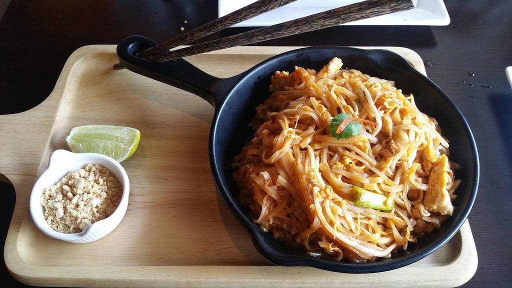 M Thai Street Food | restaurant | 875 N Main St suite 301, Alpharetta, GA 30009, USA | 7708645651 OR +1 770-864-5651