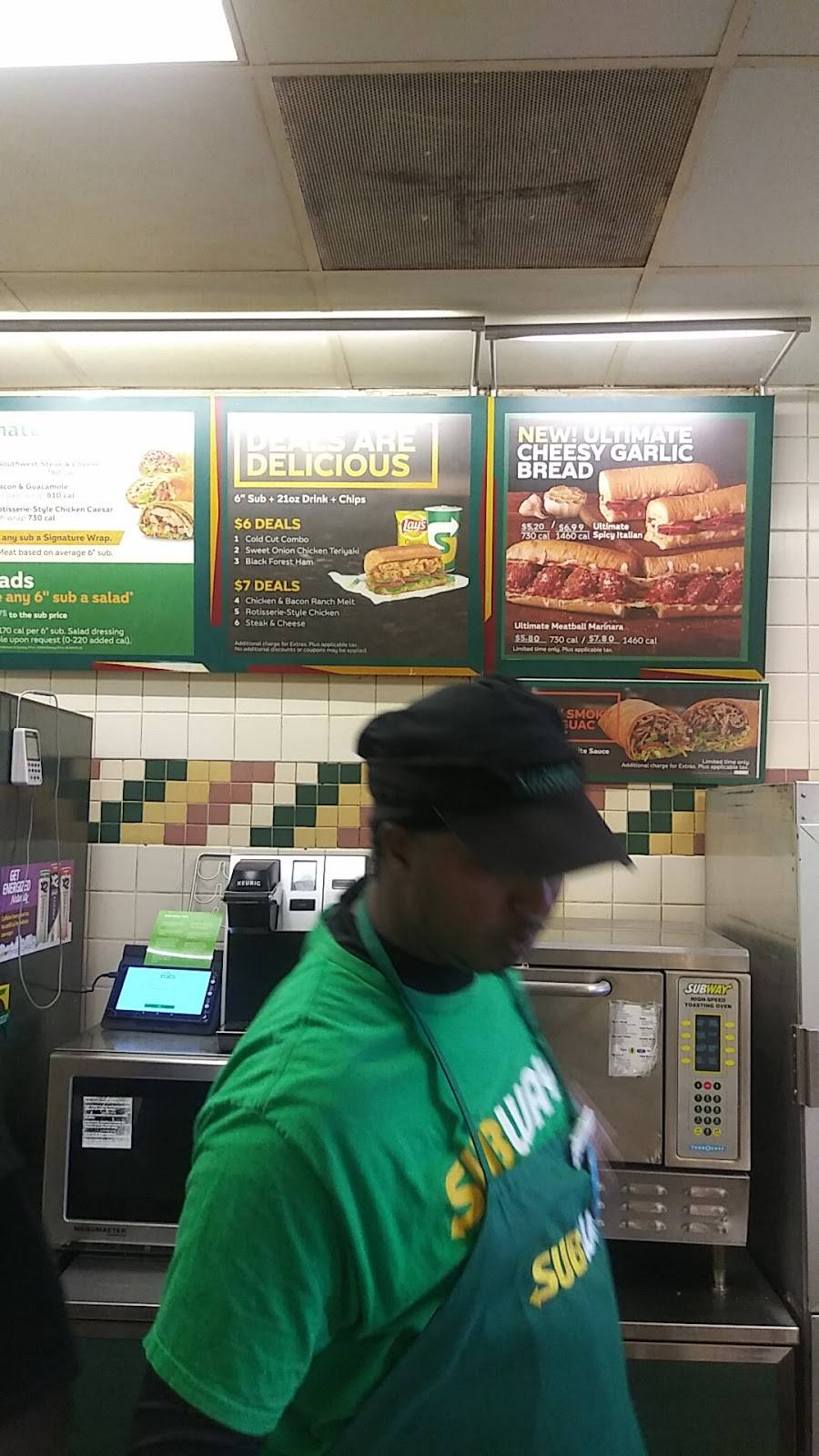 Subway | restaurant | 2505 E Arkansas Ln Ste 101, Arlington, TX 76010, USA | 8172778400 OR +1 817-277-8400
