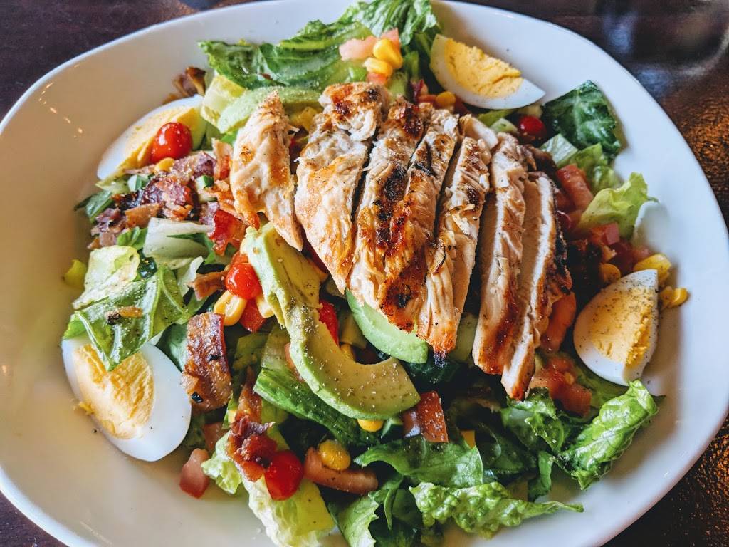 Shoeless Joes Sports Grill | restaurant | 315 Colonnade Dr, Kemptville, ON K0G 1J0, Canada | 6132150500 OR +1 613-215-0500