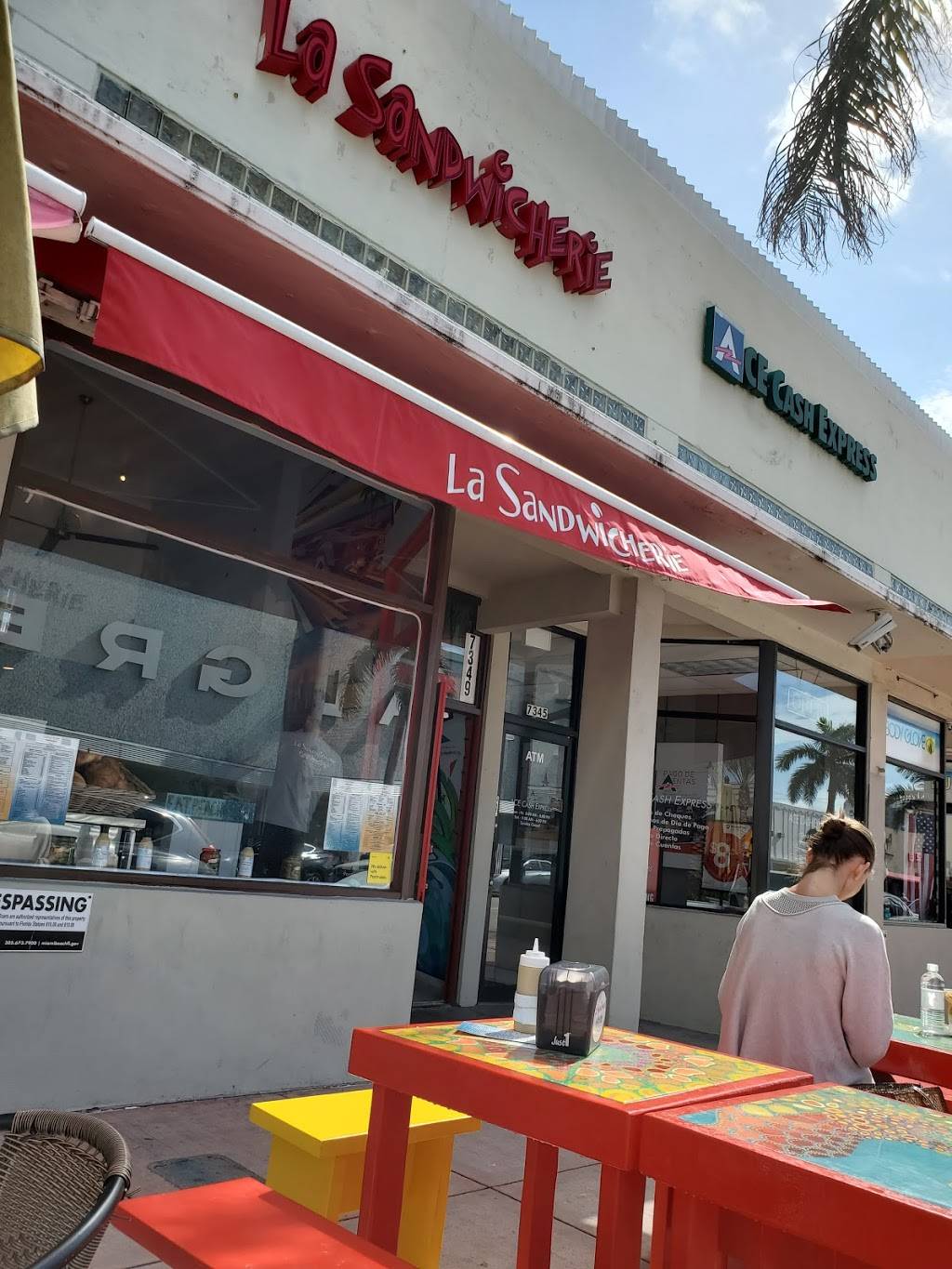 La Sandwicherie North Beach | restaurant | 7349 Collins Ave, Miami Beach, FL 33141, USA | 3057638278 OR +1 305-763-8278