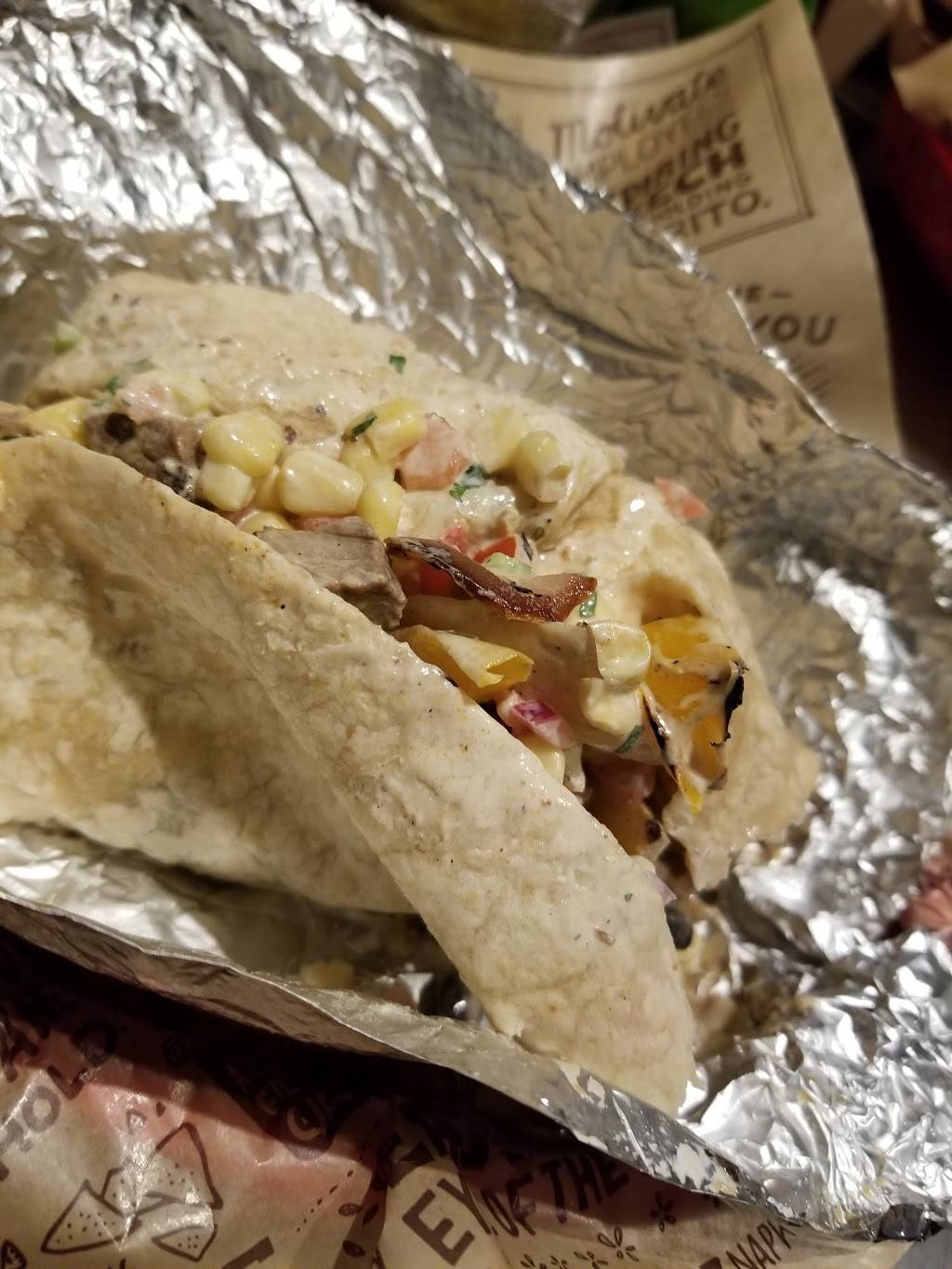 Chipotle Mexican Grill | restaurant | 2000 E Rio Salado Pkwy Ste 1226, Tempe, AZ 85281, USA | 4808290600 OR +1 480-829-0600