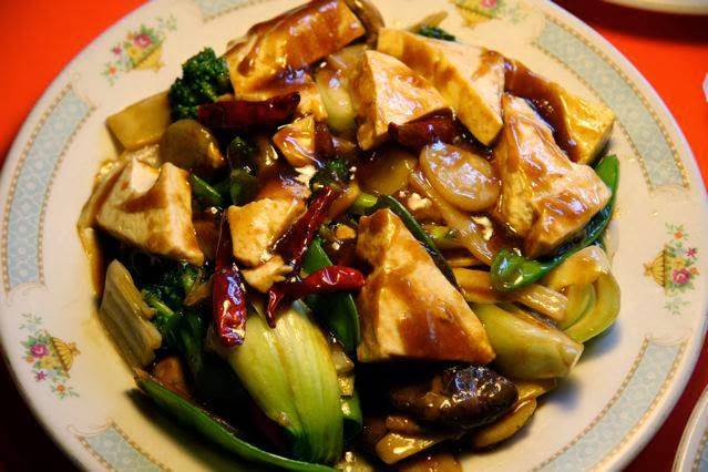 Wacky Wok | restaurant | 8919 S Sepulveda Blvd, Los Angeles, CA 90045, USA | 3106700071 OR +1 310-670-0071