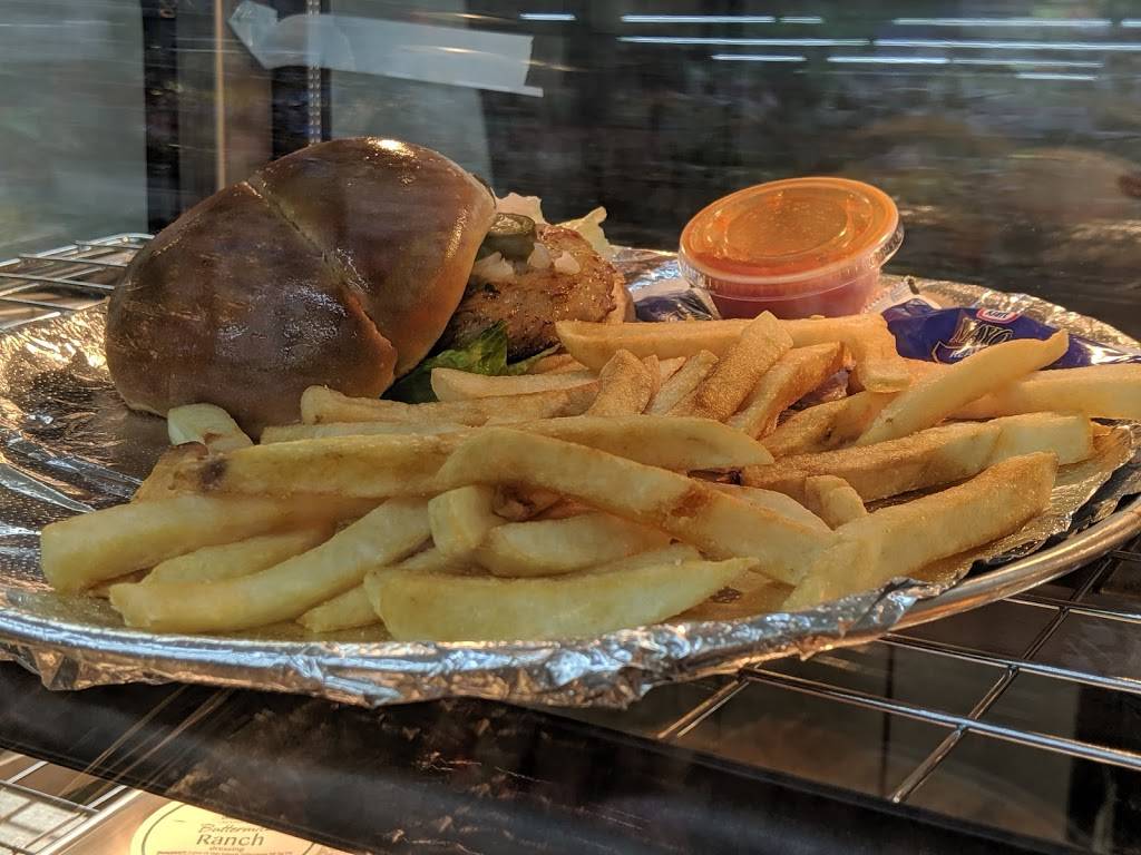 The Craft Grill | restaurant | 13970 Wyoming Ave, Detroit, MI 48238, USA | 3134229090 OR +1 313-422-9090