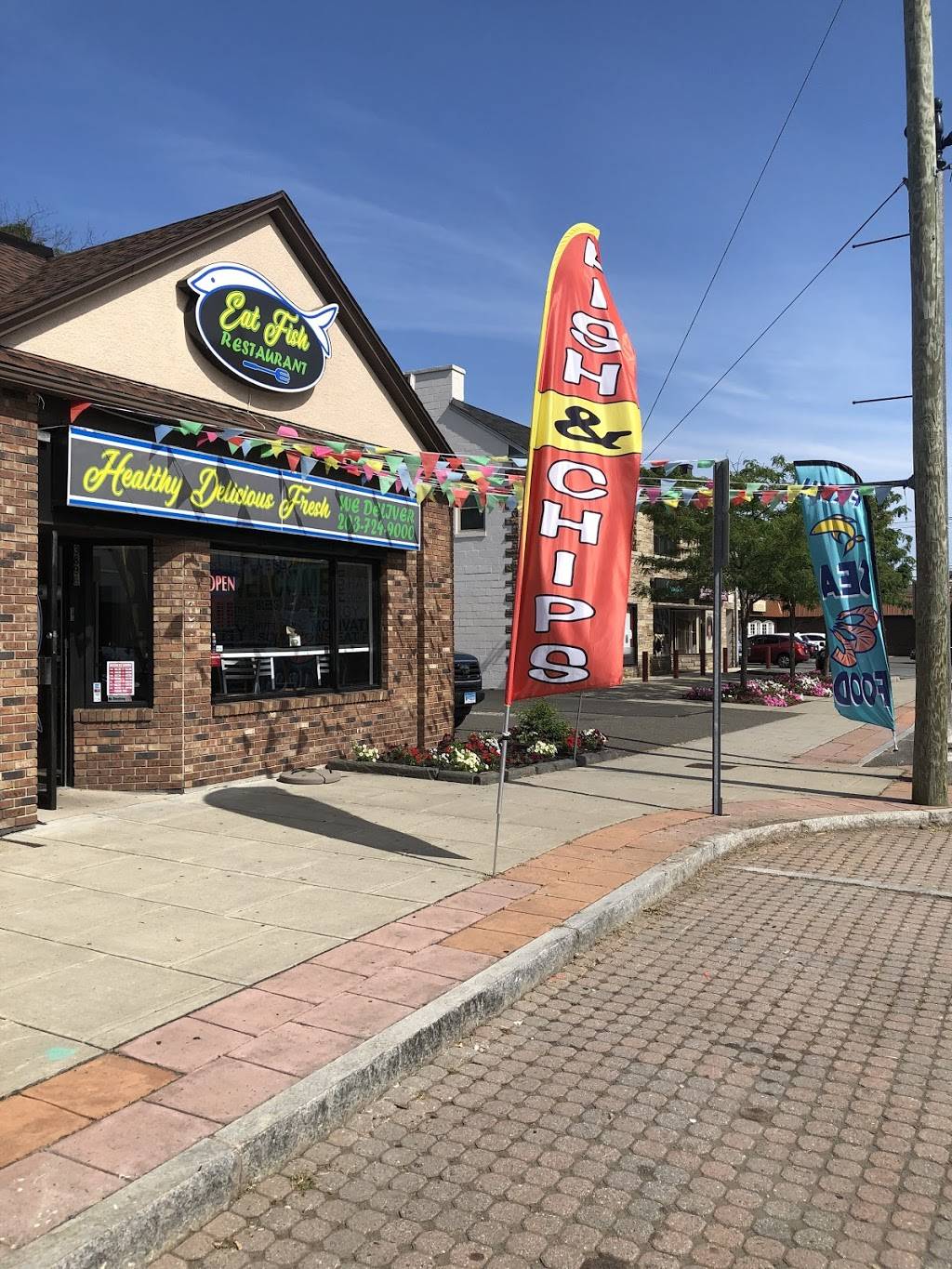 Eat Fish Restaurant | restaurant | 3896 Main St, Bridgeport, CT 06606, USA | 2037249000 OR +1 203-724-9000
