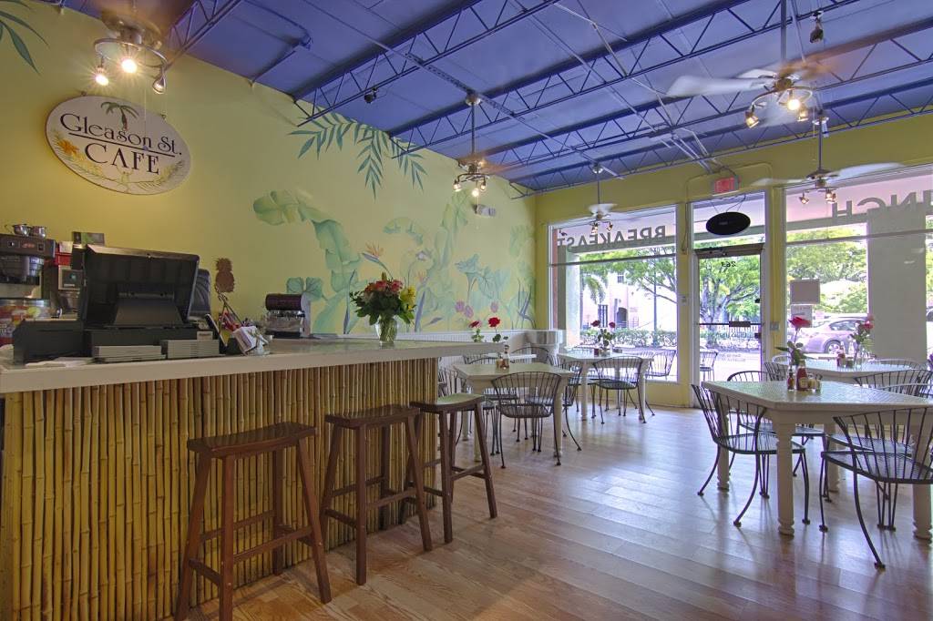 Christinas Breakfast & Lunch Restaurant | restaurant | 263 NE 2nd Ave, Delray Beach, FL 33444, USA | 5612783200 OR +1 561-278-3200