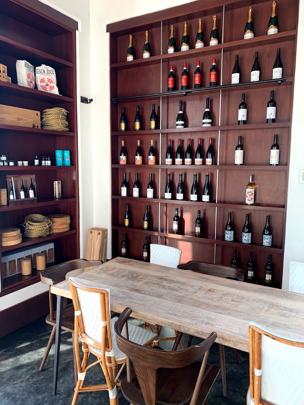 Raw & Juicy | restaurant | 147 West La Garza Lane, Alys Beach, FL 32461, USA | 8509090230 OR +1 850-909-0230