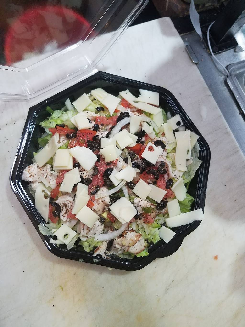 Bayshore Breeze Deli | restaurant | 2600 Bayshore Blvd, Dunedin, FL 34698, USA | 7272868974 OR +1 727-286-8974