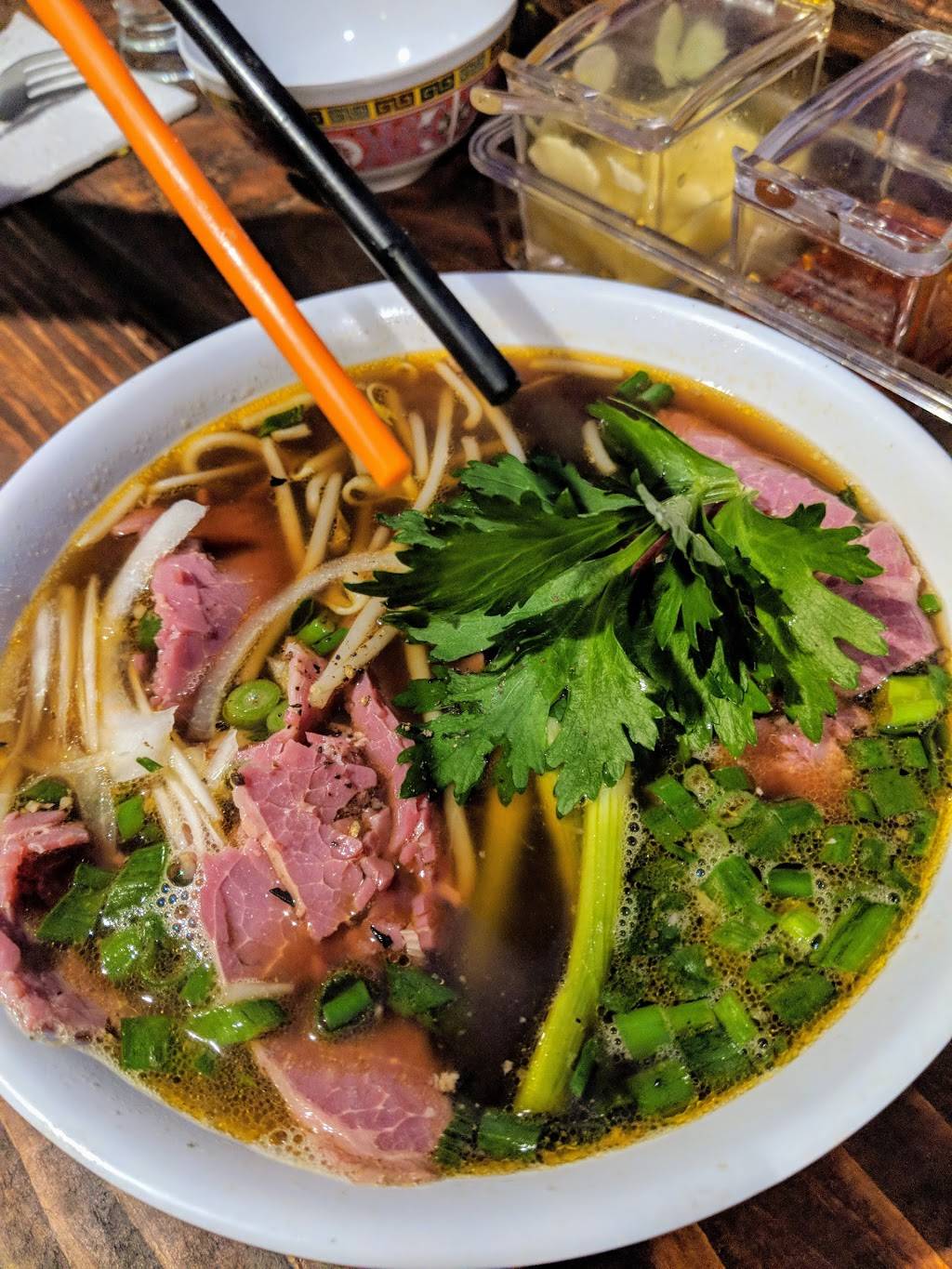 The Temple Club | restaurant | 2307 International Blvd, Oakland, CA 94601, USA | 5104793680 OR +1 510-479-3680