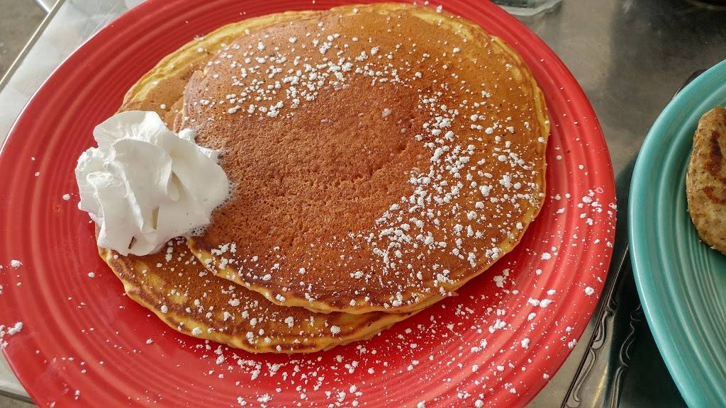 J. Christophers | restaurant | 250 E Ponce de Leon Ave, Decatur, GA 30030, USA | 4043782662 OR +1 404-378-2662