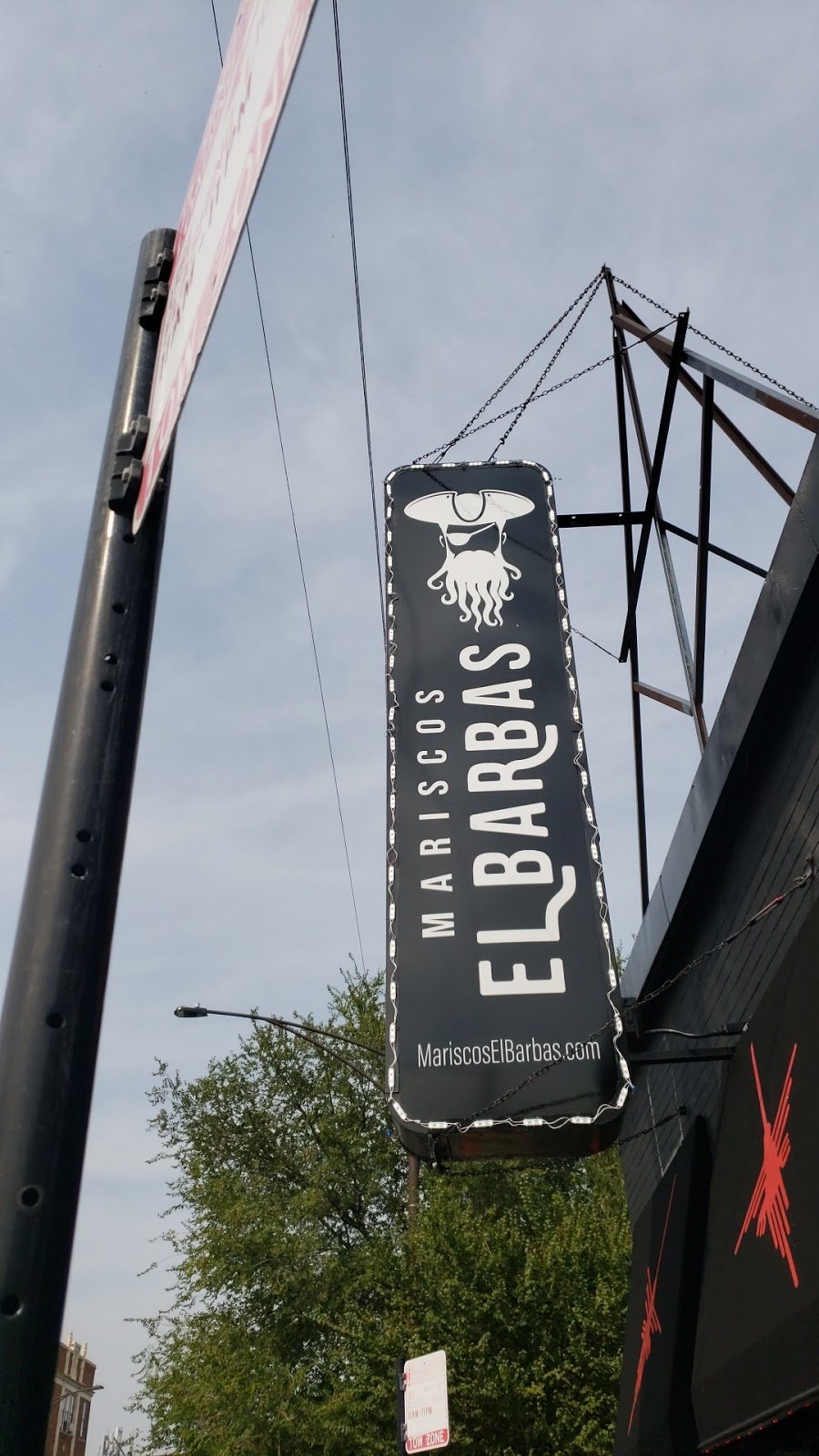 Mariscos El Barbas | restaurant | 4569 N Elston Ave, Chicago, IL 60630, USA | 7736573431 OR +1 773-657-3431