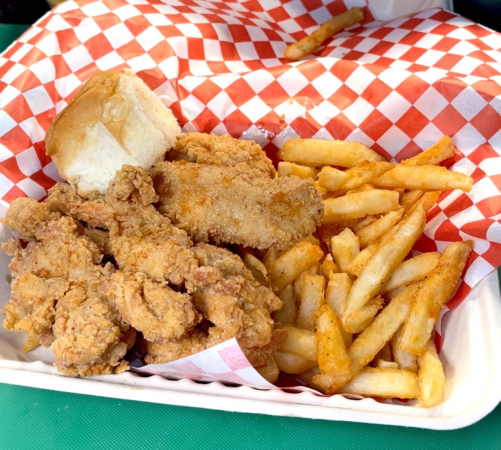 Yard Bird Chicken | restaurant | 2501 Lake Ave, Altadena, CA 91001, USA | 6267869421 OR +1 626-786-9421