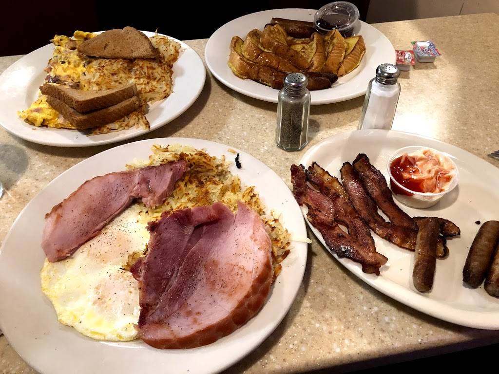 Merri-Men Drive In | restaurant | 7021 Merriman Rd, Garden City, MI 48135, USA | 7344216620 OR +1 734-421-6620