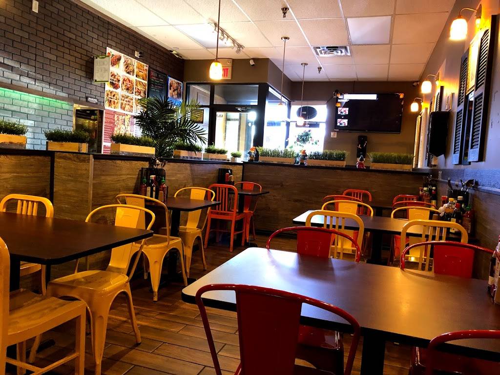 STEAK & SEAFOOD | restaurant | 1700 Rice St, St Paul, MN 55113, USA | 6514892900 OR +1 651-489-2900