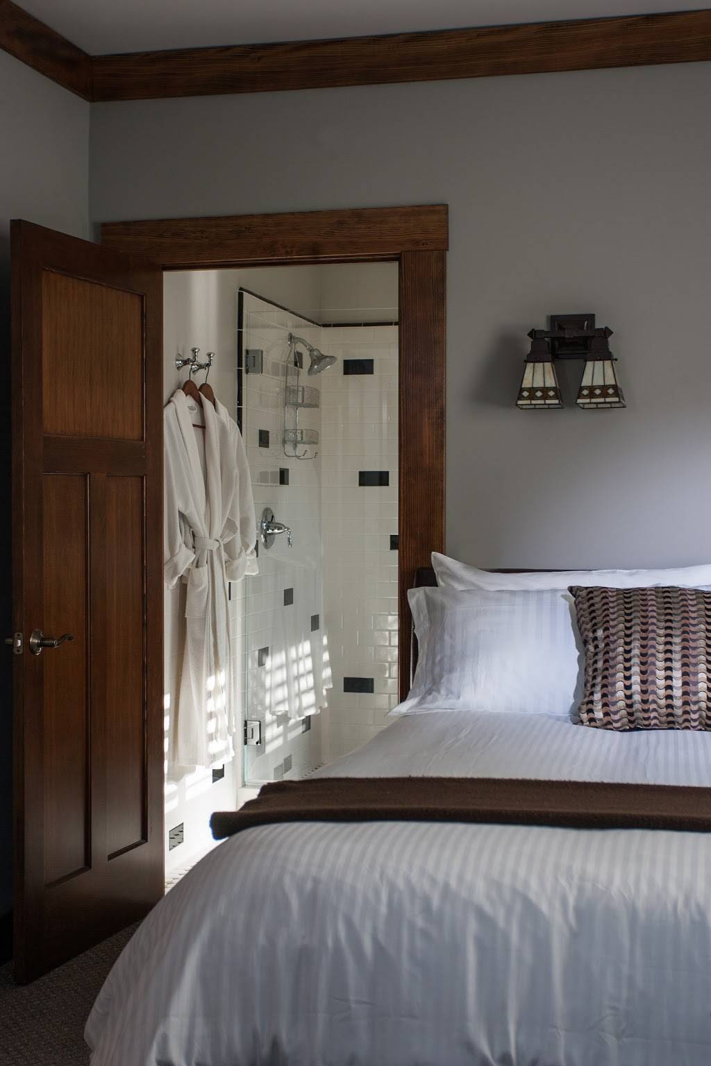 Calistoga Wine Way Inn | restaurant | 1019 Foothill Blvd, Calistoga, CA 94515, USA | 7079420680 OR +1 707-942-0680