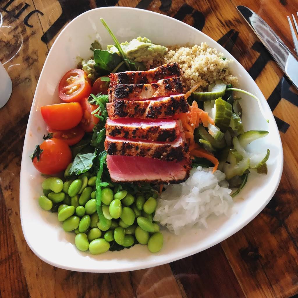 Crust & Crate Fast Fired Pizza Pub | restaurant | 2018 Ogilvie Rd, Gloucester, ON K1J 7N9, Canada | 6136566567 OR +1 613-656-6567