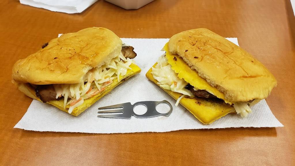 Allwyn’s Bakery | restaurant | 81 Underhill Dr, North York, ON M3A 1K8, Canada | 6478474698 OR +1 647-847-4698