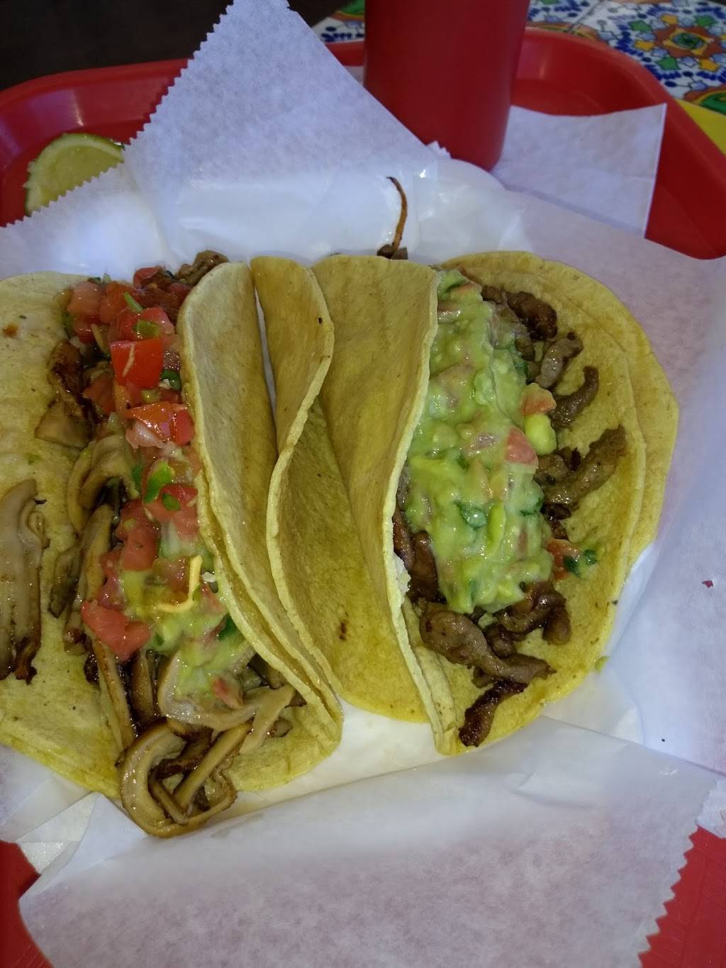 El Puerto Taco Shop | restaurant | 2836 Bancroft Dr, Spring Valley, CA 91977, USA | 6194623731 OR +1 619-462-3731