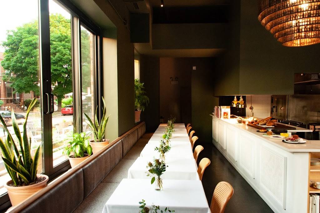 Robert et Fils | restaurant | 4229 N Lincoln Ave, Chicago, IL 60618, USA | 7736879179 OR +1 773-687-9179