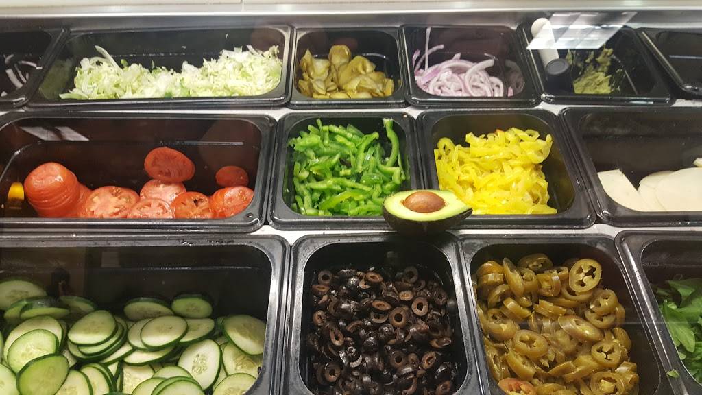 Subway Restaurants | restaurant | 3338 N Texas St Suite B, Fairfield, CA 94533, USA | 7074349535 OR +1 707-434-9535