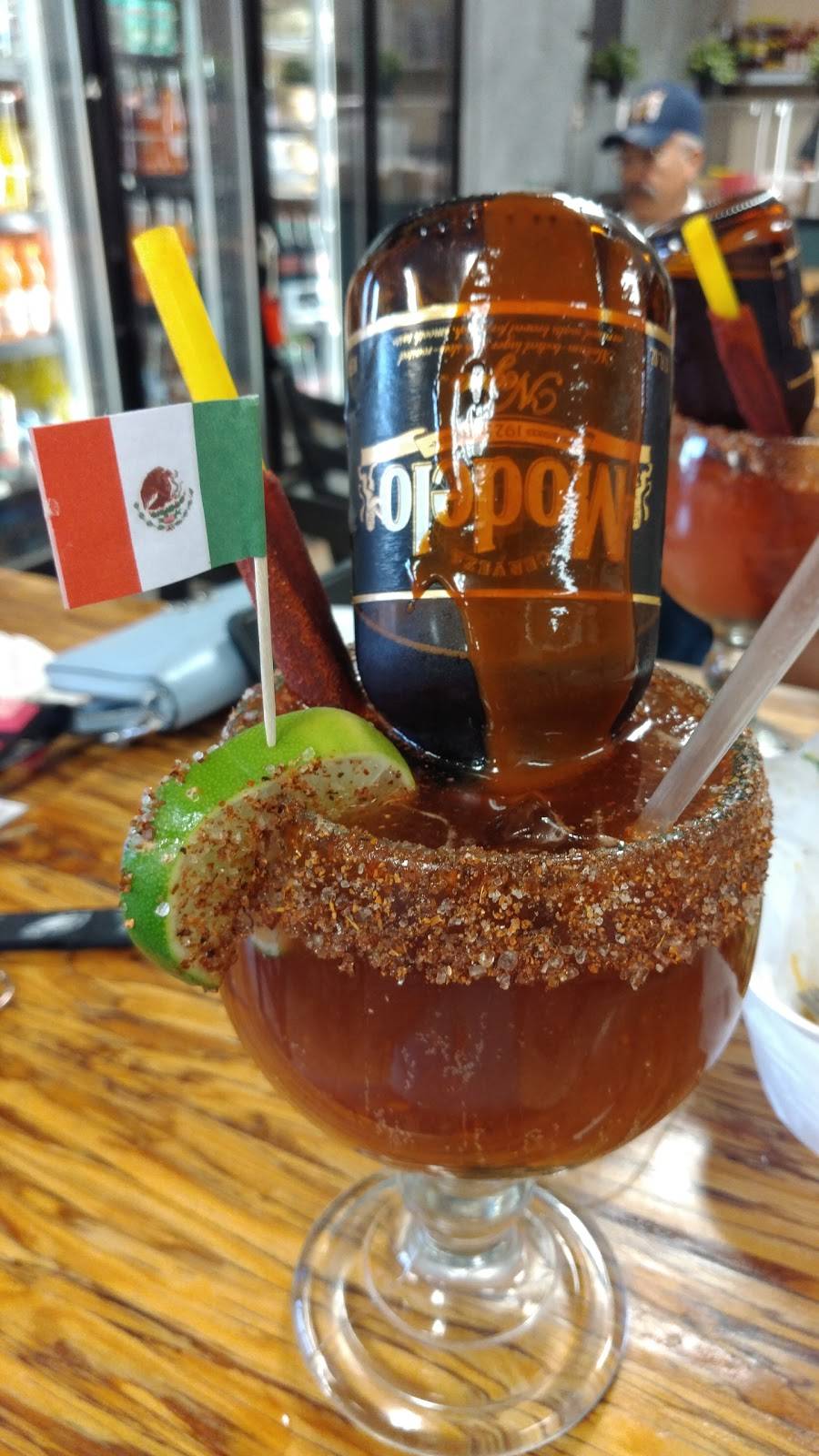 La Imperial | restaurant | 327 State Ave, Shafter, CA 93263, USA | 6617461717 OR +1 661-746-1717