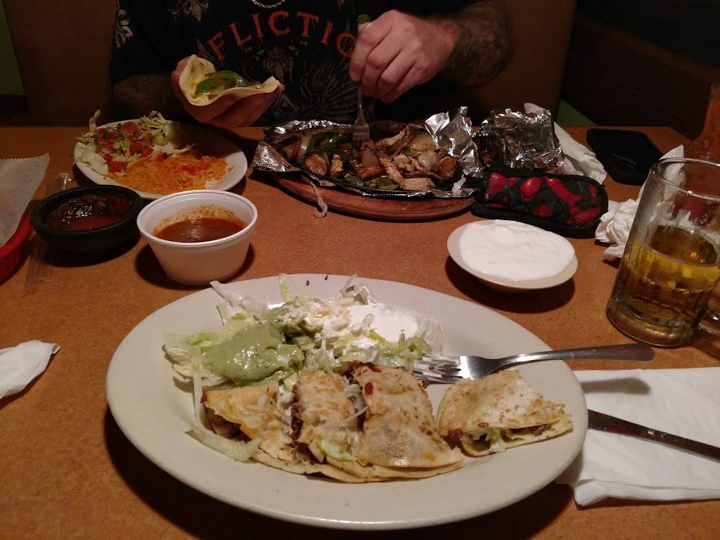 La Fogata | restaurant | 235 Elbert St, Elberton, GA 30635, USA | 7062834236 OR +1 706-283-4236