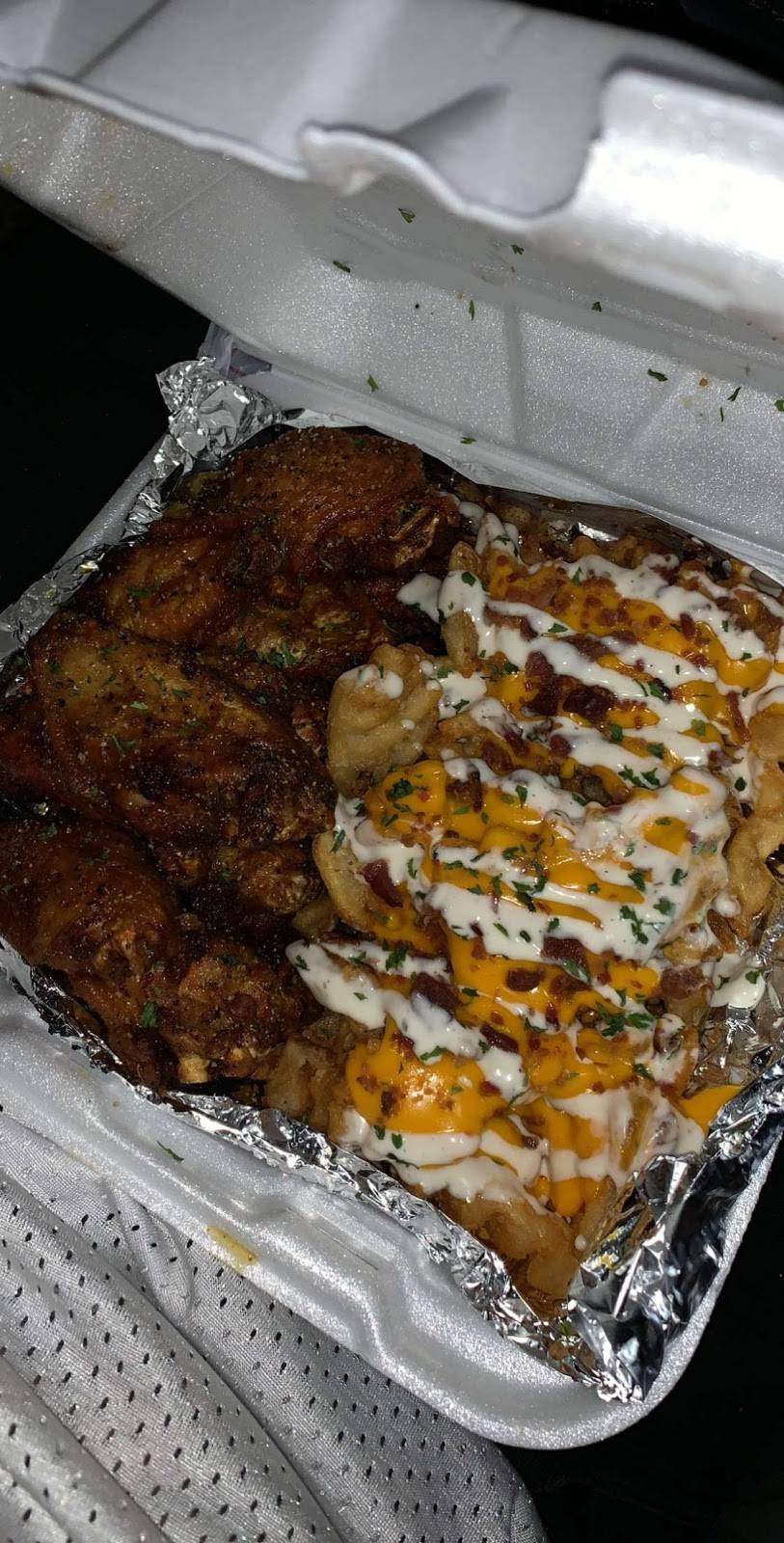 Wingz University | restaurant | 407 Fair Rd, Statesboro, GA 30458, USA | 9124890815 OR +1 912-489-0815