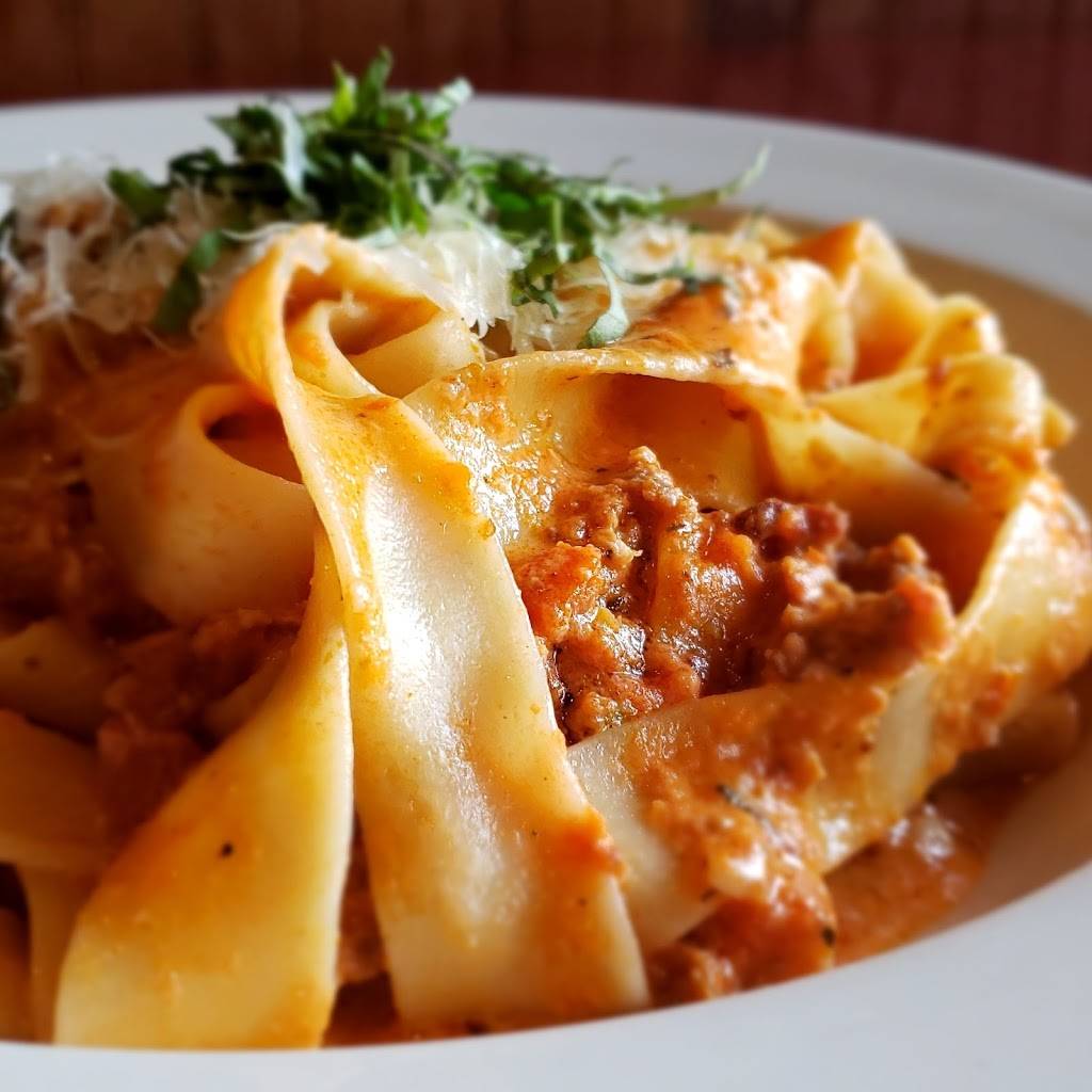 Domenics Bistro and Wine Bar | restaurant | 931 E Harmony Rd, Fort Collins, CO 80525, USA | 9702070411 OR +1 970-207-0411