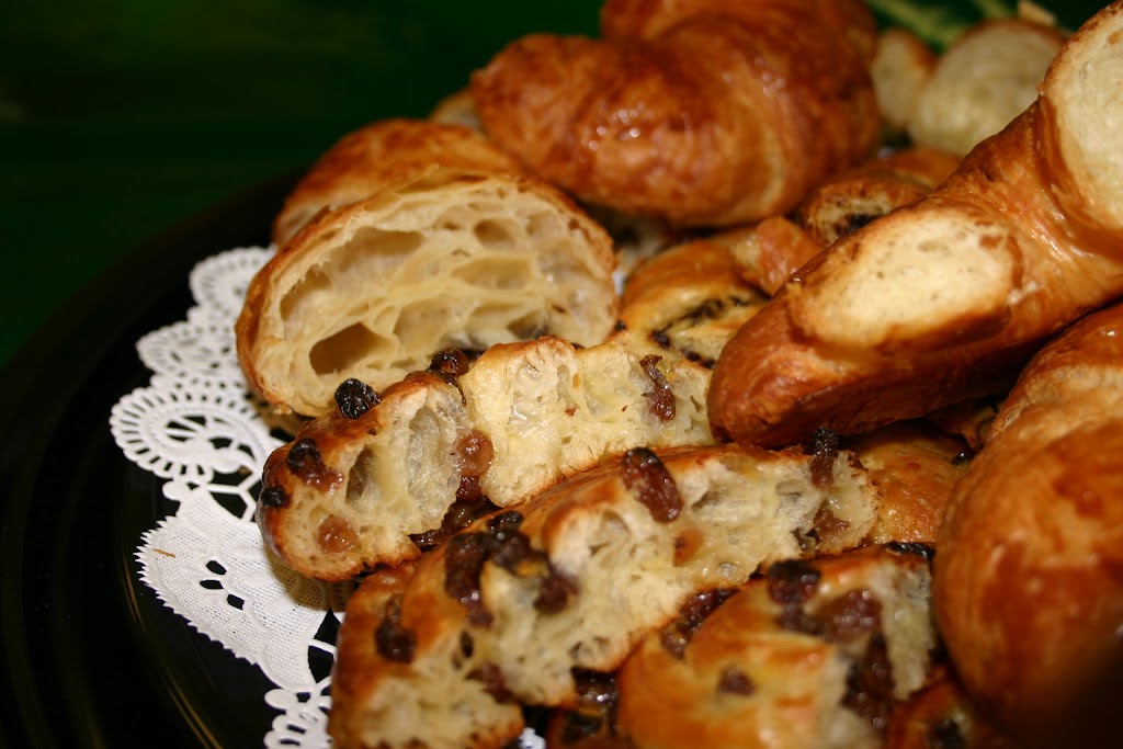 Paris Bakery & Cafe | restaurant | 212 S Olive Ave, West Palm Beach, FL 33401, USA | 5618209281 OR +1 561-820-9281