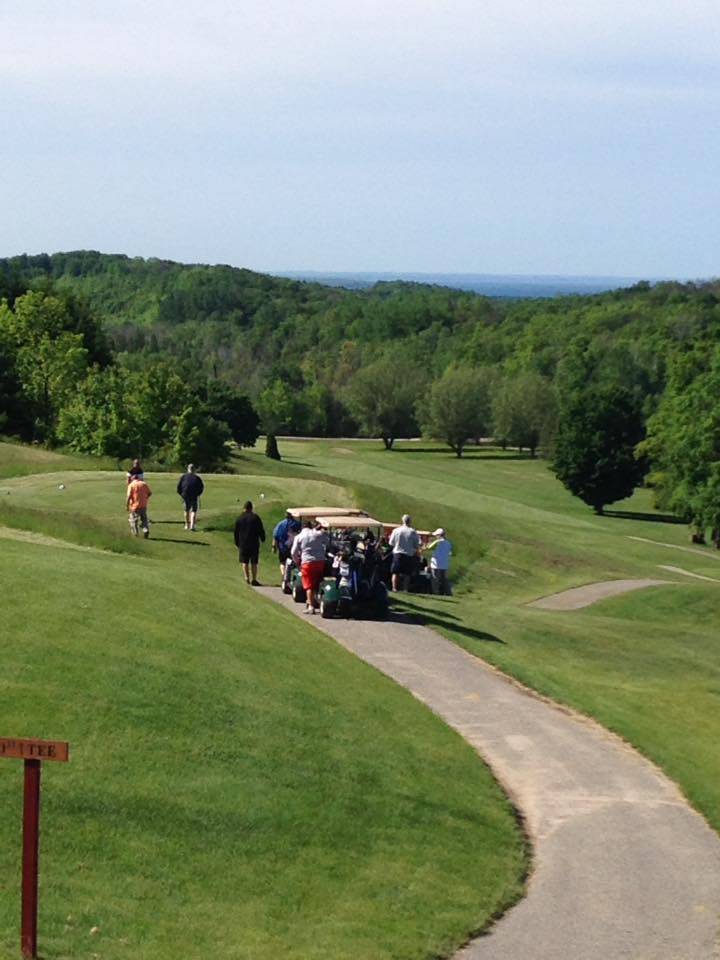 Antrim Dells Golf Course and The Sunset Bar & Grill | restaurant | 12352 Antrim Dr, Ellsworth, MI 49729, USA | 2315992679 OR +1 231-599-2679