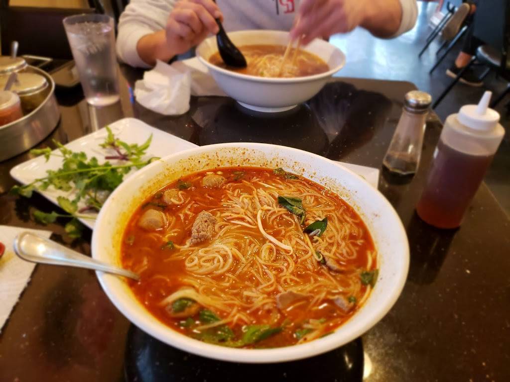 Rose Garden | restaurant | 2825 S Market St, Redding, CA 96001, USA | 5302438863 OR +1 530-243-8863