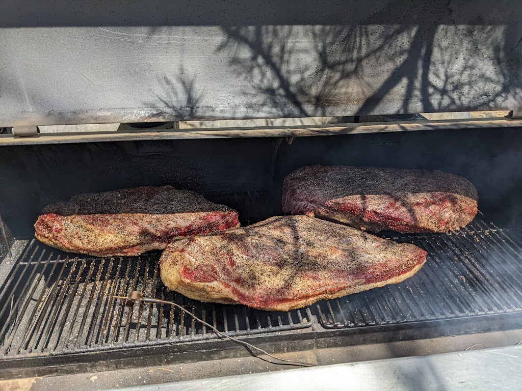 Smoky Hill BBQ | restaurant | 508 Main St, Sharon Springs, KS 67758, USA | 6027051977 OR +1 602-705-1977