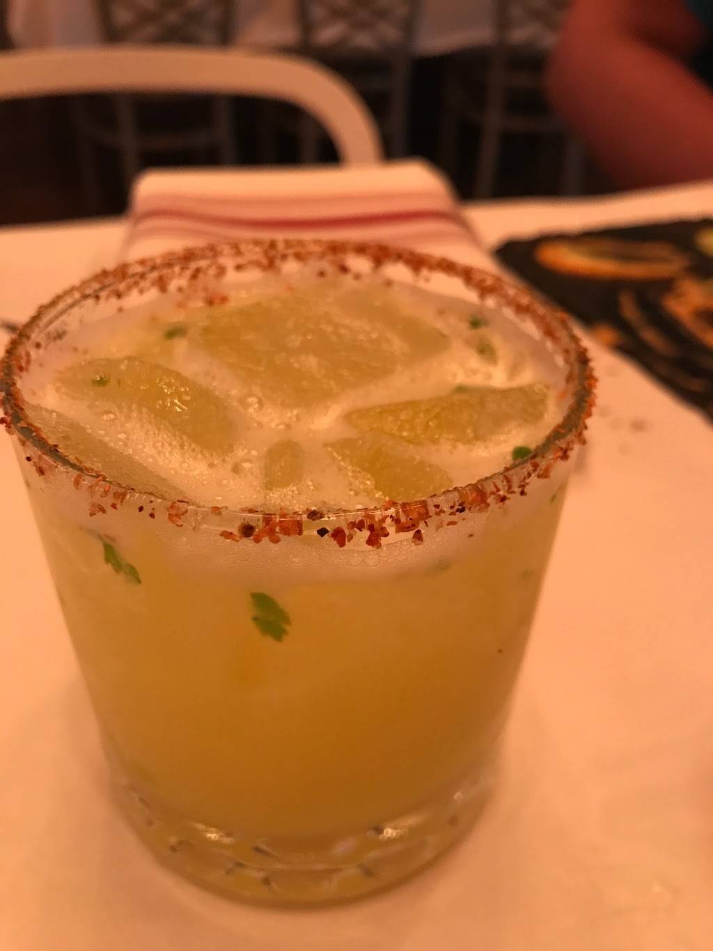 Altiro Latin Fusion | restaurant | 2116 W Roscoe St, Chicago, IL 60618, USA | 7739354000 OR +1 773-935-4000