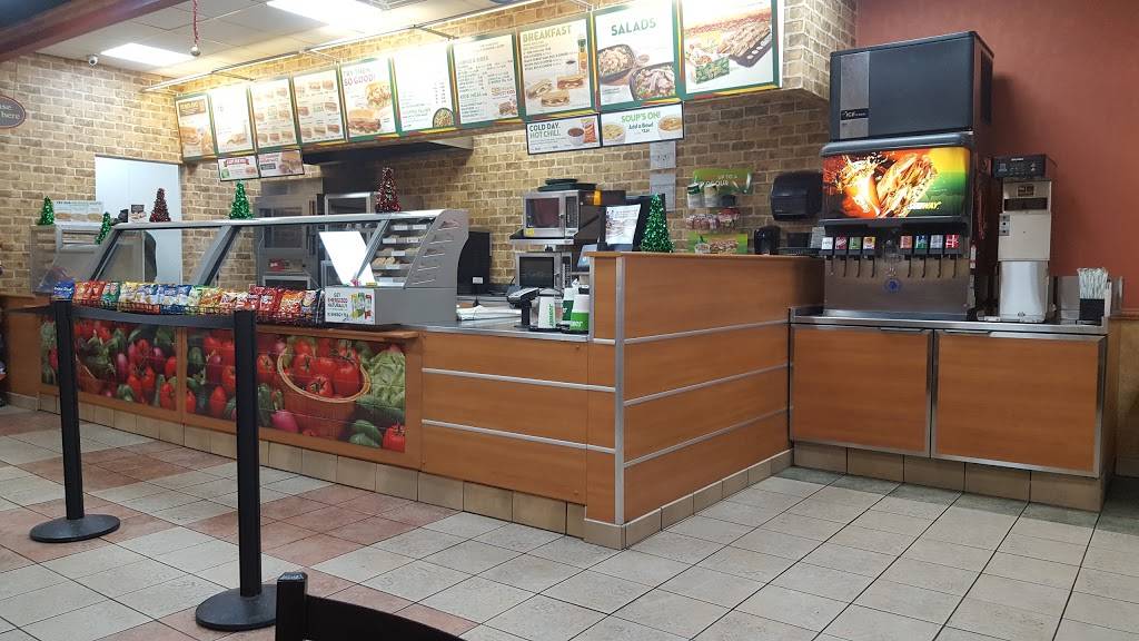 Subway Restaurants | restaurant | 5040 S Cottage Grove Ave, Chicago, IL 60615, USA | 7735367827 OR +1 773-536-7827