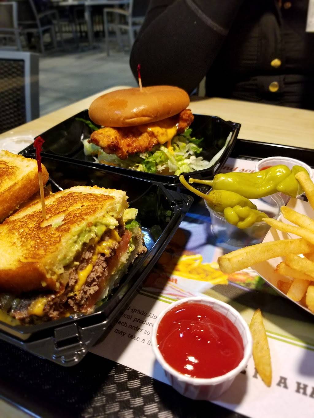 The Habit Burger Grill | restaurant | 563 W Channel Islands Blvd, Port Hueneme, CA 93041, USA | 8053820040 OR +1 805-382-0040