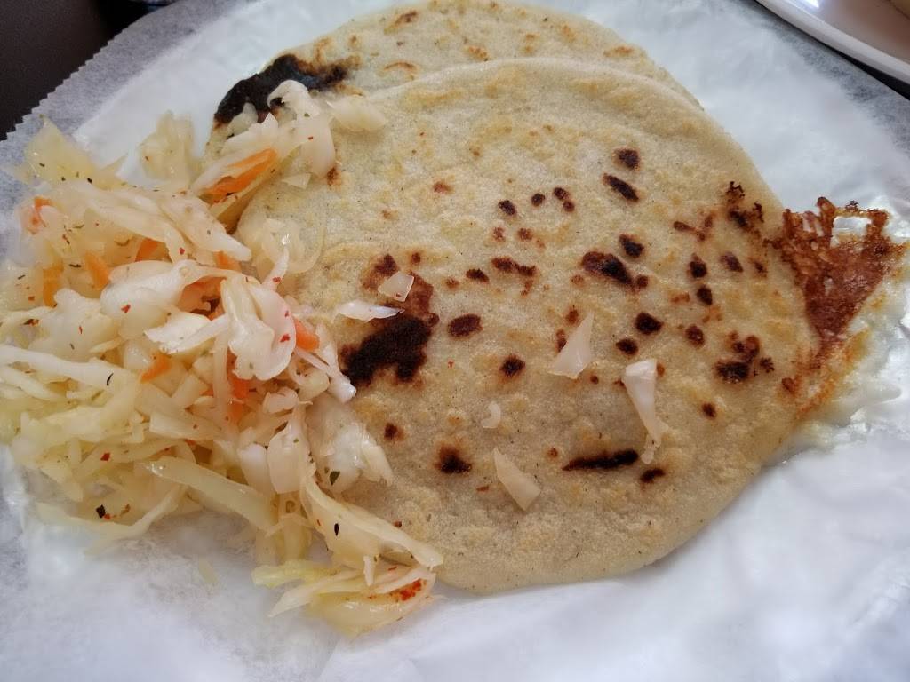 Pupuseria Mercedes Llc | restaurant | 4000 Meadowdale Blvd, Richmond, VA 23234, USA | 8046127456 OR +1 804-612-7456