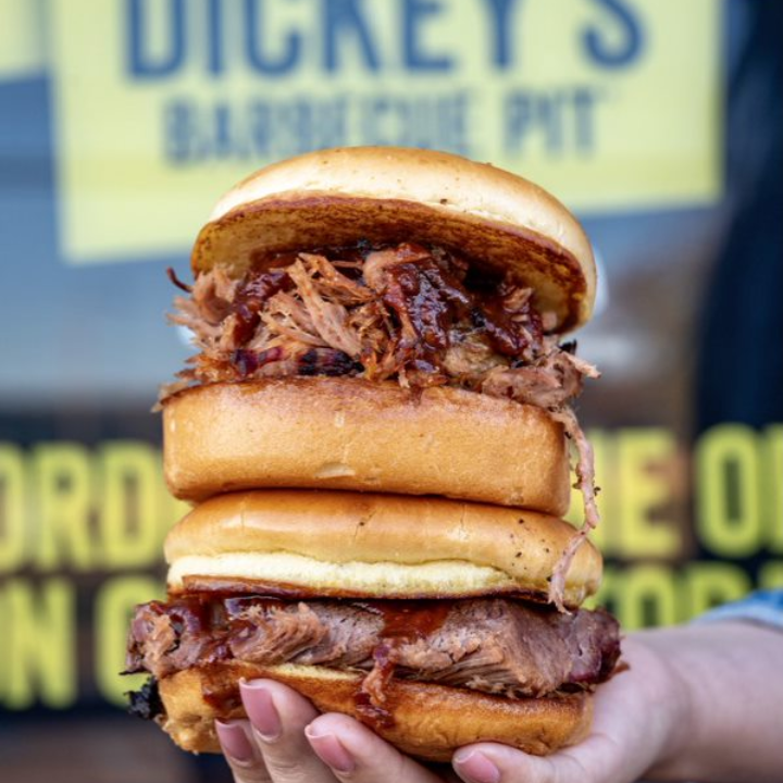 Dickeys Barbecue Pit | restaurant | 16753 SW 95th St, Miami, FL 33196, USA | 3058782891 OR +1 305-878-2891