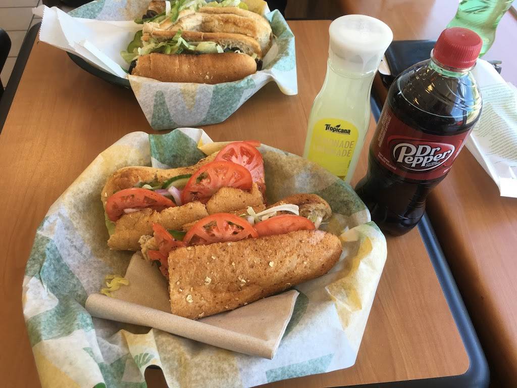 Restaurant SUBWAY | restaurant | 1005 Chemin de Masson, Gatineau, QC J8M 1R4, Canada | 8199866116 OR +1 819-986-6116