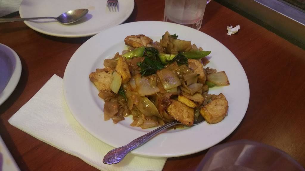 Siam Dish | restaurant | 656 E Redlands Blvd, Redlands, CA 92373, USA | 9097925434 OR +1 909-792-5434