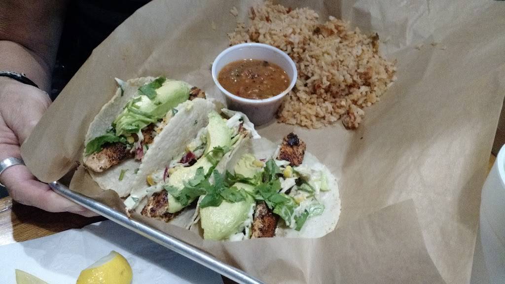 Oscar Delta Texas Kitchen | restaurant | 780 E US Hwy 80, Forney, TX 75126, USA | 9725522330 OR +1 972-552-2330