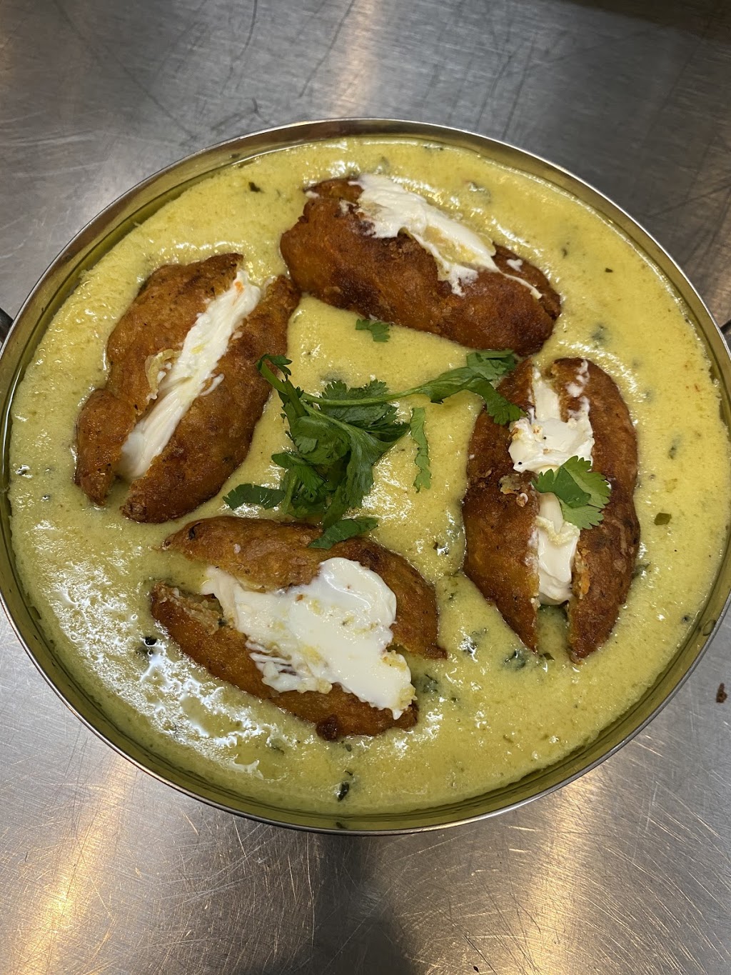 Indian Spice Restaurant | restaurant | 91 E Long Lake Rd, Troy, MI 48085, USA | 2482506305 OR +1 248-250-6305