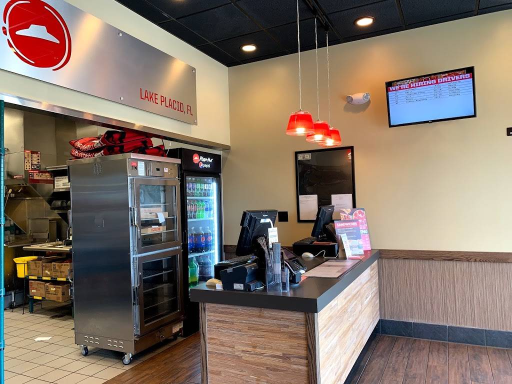 Pizza Hut | meal takeaway | 120 Plaza Ave, Lake Placid, FL 33852, USA | 8634657154 OR +1 863-465-7154