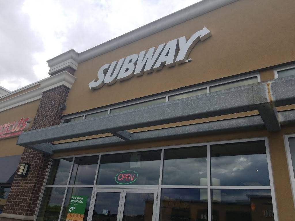 Subway Fergus | restaurant | 93 Parkside Dr W Unit D-2, Fergus, ON N1M 3M5, Canada | 5197870055 OR +1 519-787-0055