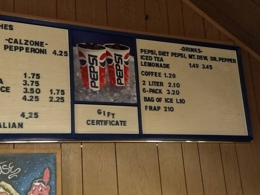 Pizza House | restaurant | 106 S Main St, Wellington, OH 44090, USA | 4406474348 OR +1 440-647-4348