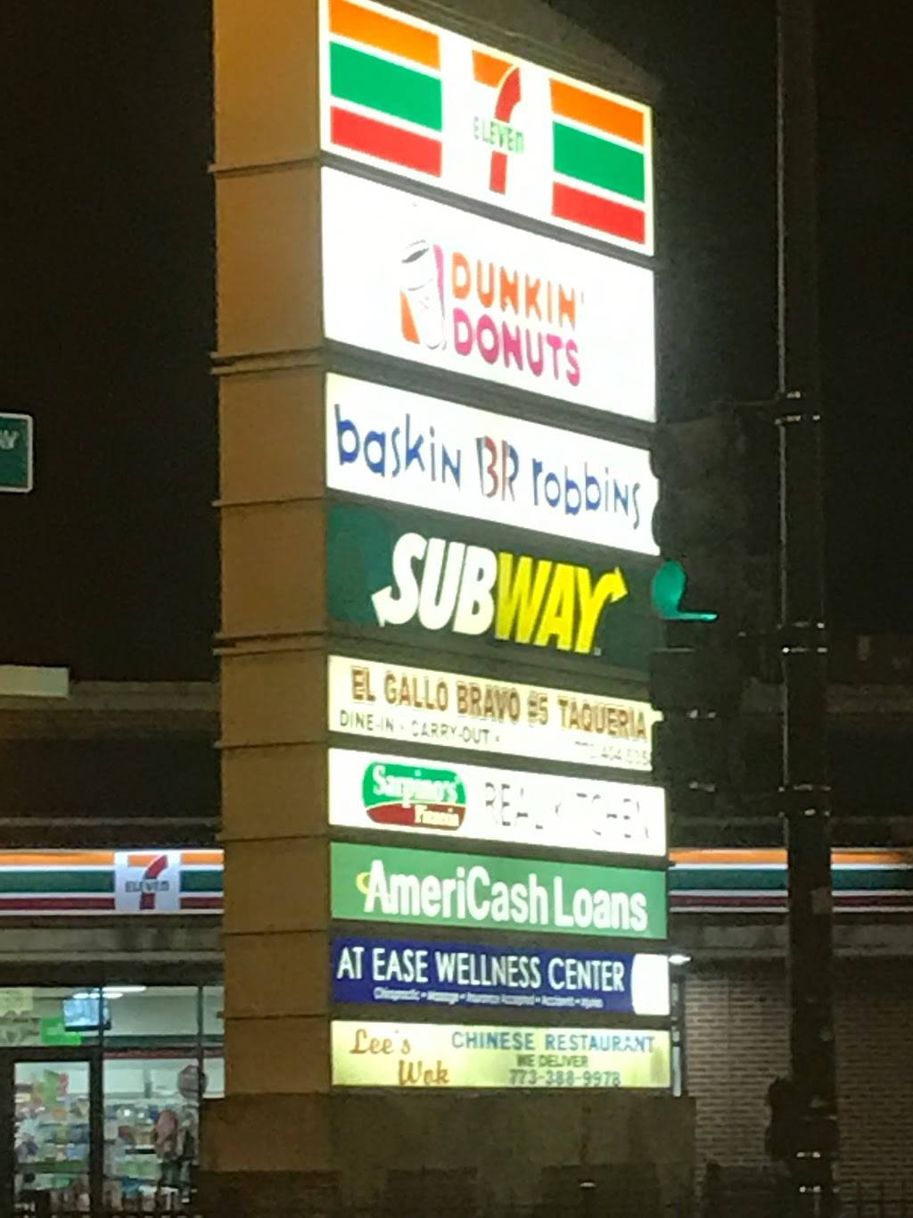 Subway Restaurants | restaurant | 1427 W Montrose Ave, Chicago, IL 60613, USA | 7734721050 OR +1 773-472-1050