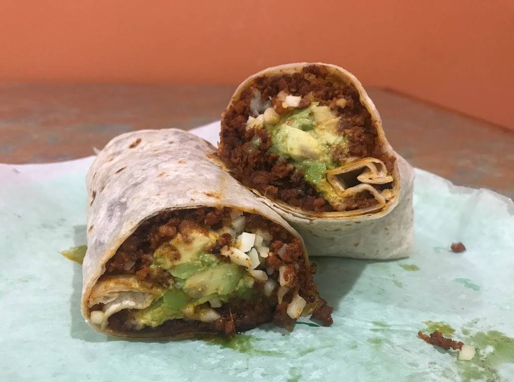 Isidro’s Tamales & Taqueria 2 | restaurant | 263 N Convent St, Bourbonnais, IL 60914, USA | 8155735279 OR +1 815-573-5279