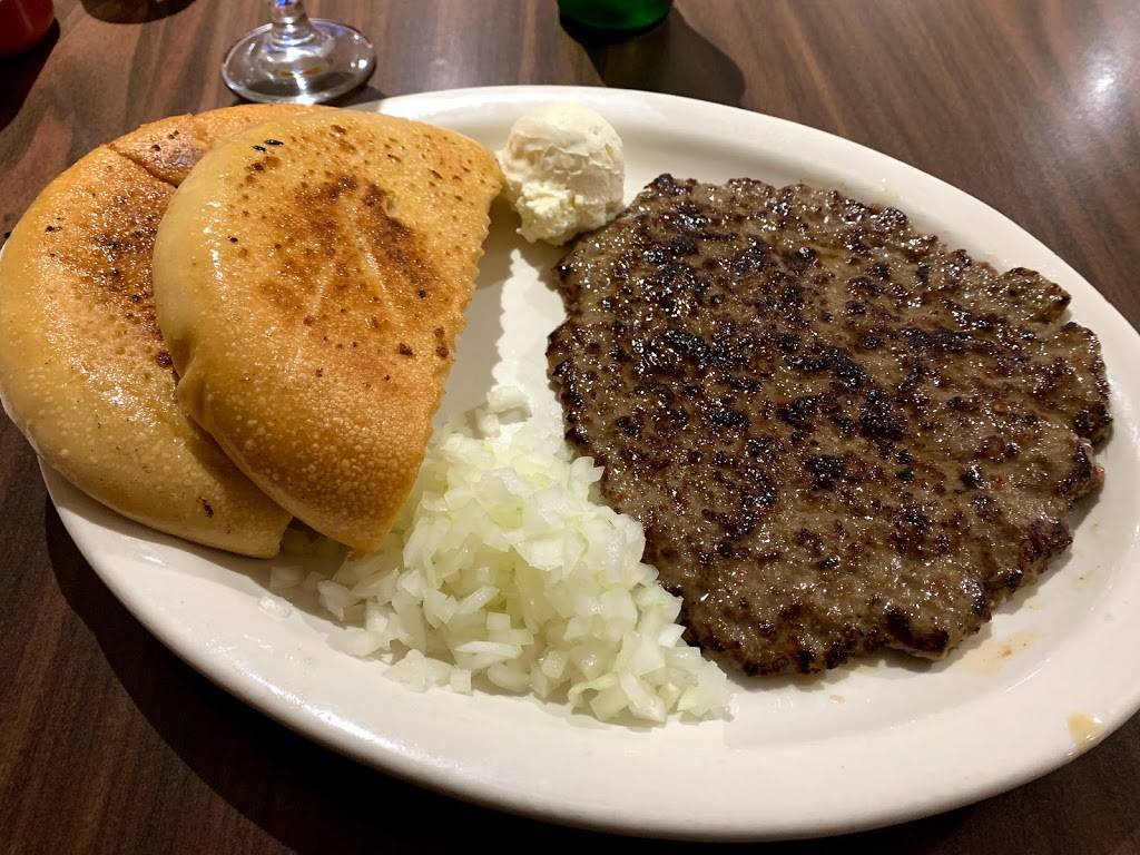 Dinos Grill | restaurant | 14432 Military Rd S #1, Tukwila, WA 98168, USA | 2064374003 OR +1 206-437-4003