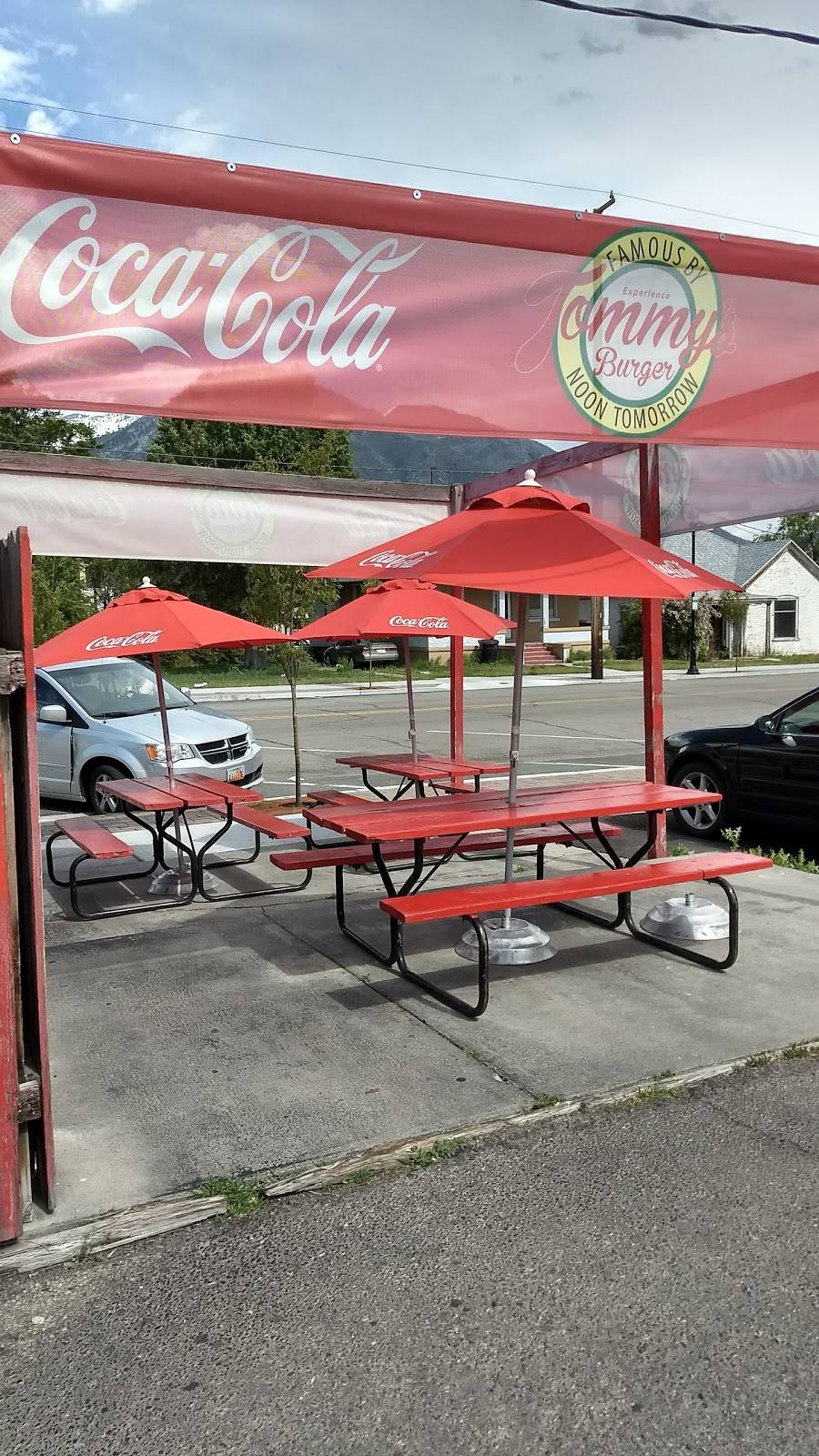 Tommys Burgers | meal takeaway | 401 W 100 N, Provo, UT 84601, USA | 8013749733 OR +1 801-374-9733