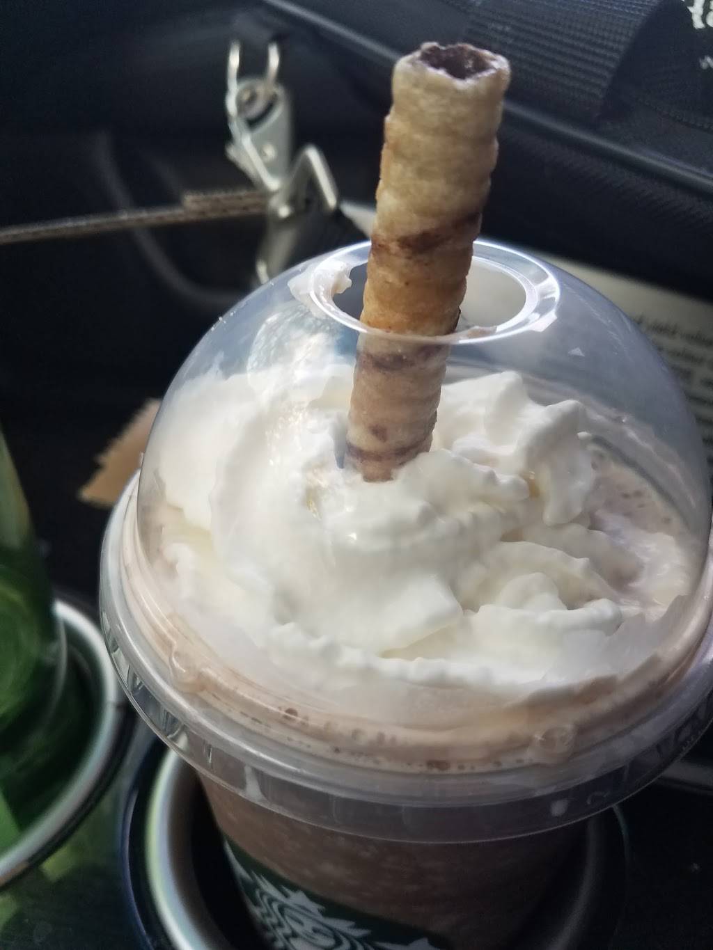 Starbucks | cafe | 450 Paradise Rd, Swampscott, MA 01907, USA | 7815819001 OR +1 781-581-9001