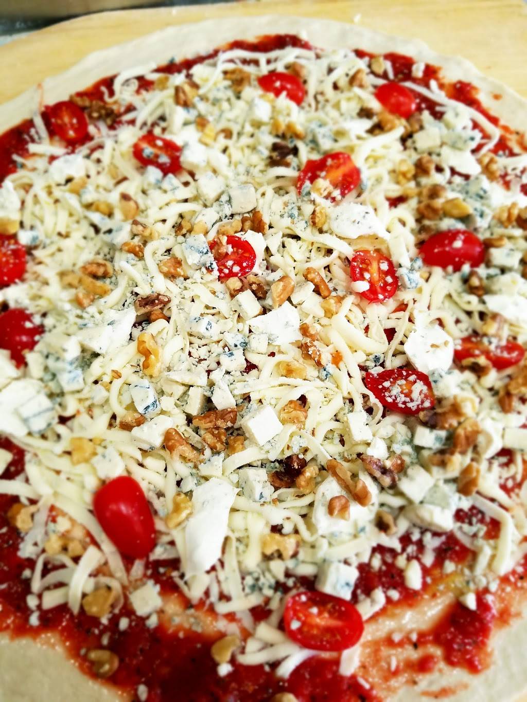 Taste Of Italy | meal delivery | 1232 St George Ave, Avenel, NJ 07001, USA | 7326021000 OR +1 732-602-1000